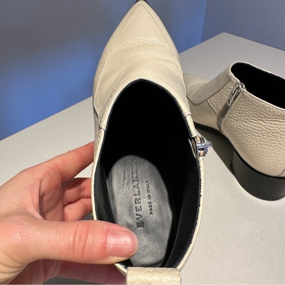 Everlane boss bootie in bone - Picture 4 of 7